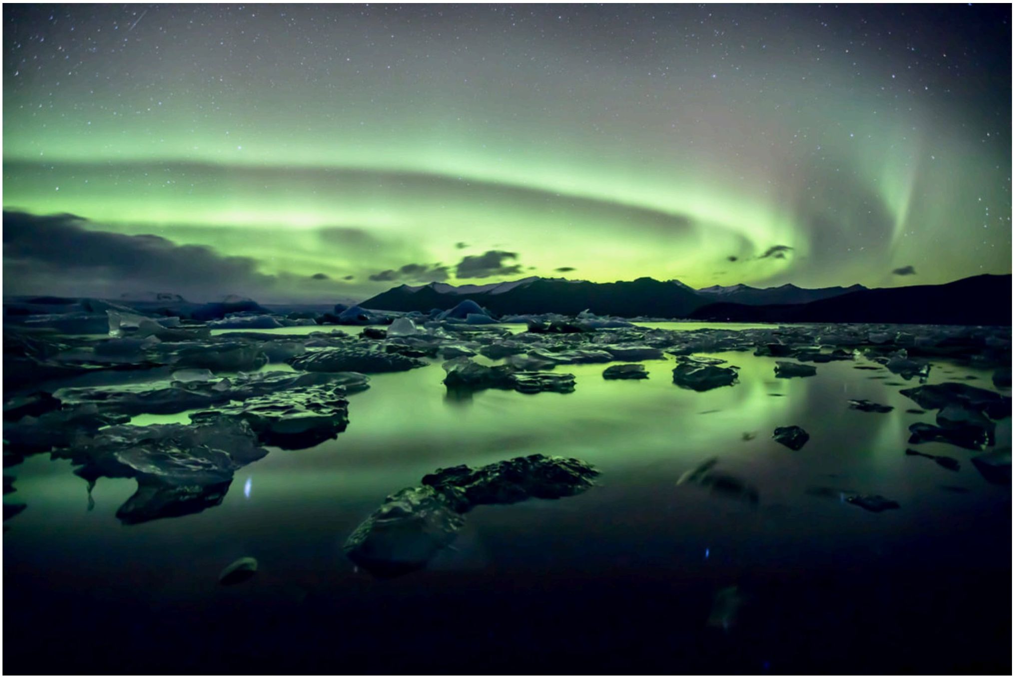 Island – Nordlicht über Gletscherlagune, Foto von Yvonne Frei